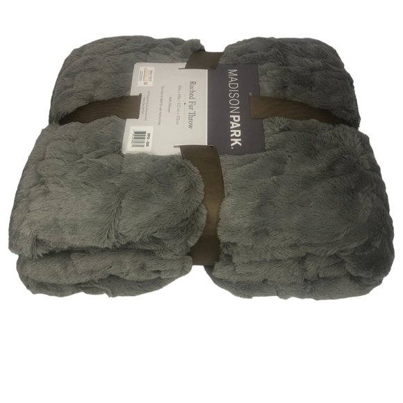 Madison Park GRAY Ultra Soft Ruched Faux Fur Throw Blanket 50X60" - Picture 3 of 8